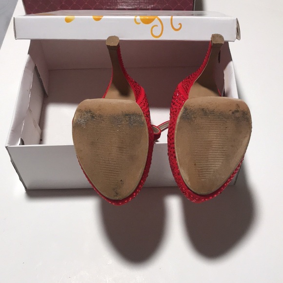 Ruby Red slippers - Picture 5 of 7